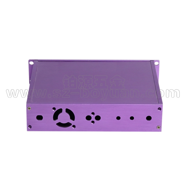 鋁機(jī)箱散熱孔位越多？散熱效果就越好嗎？