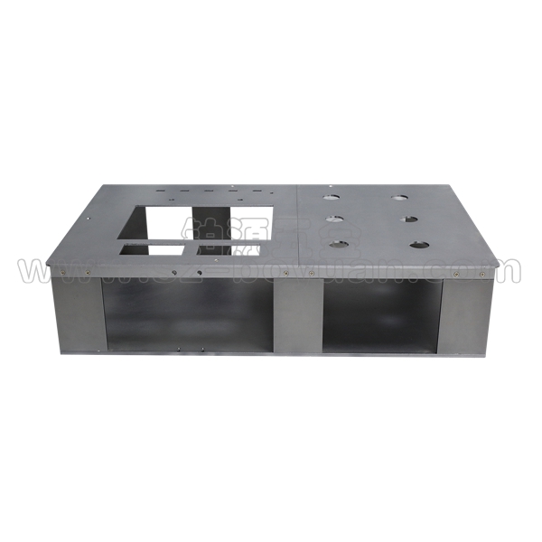 銀色鋁機(jī)箱氧化后顏色發(fā)烏，真是鋁材純度不夠？